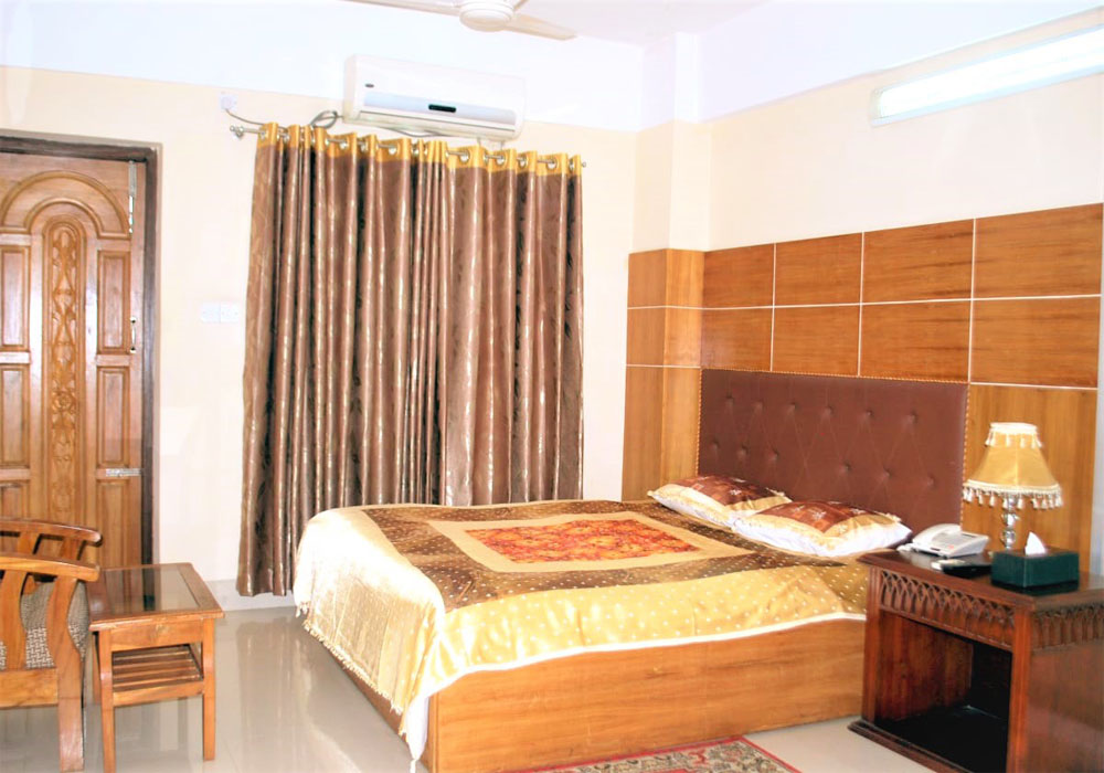AC Couple Bed