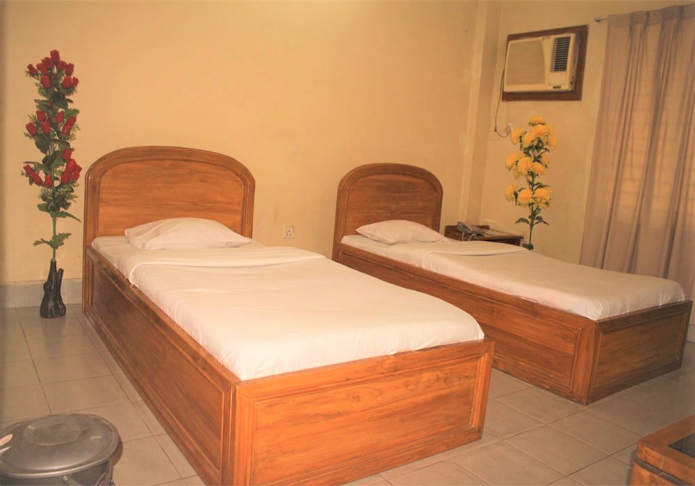 AC Twin Bed